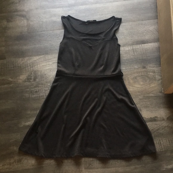Dresses & Skirts - Black dress